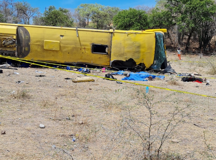 Empresa Oro deja a su suerte a accidentados en Izúcar de Matamoros